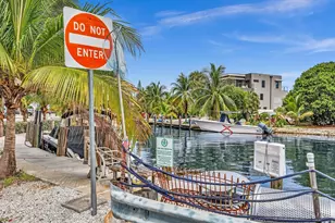 3232 Canal Dr, Pompano Beach, FL 33062 - Photo 28