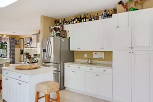 2070 Chagall Cir, West Palm Beach, FL 33409 - Photo 16