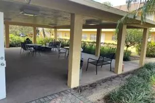 5168 NE 6th Ave, Oakland Park, FL 33334 - Photo 12