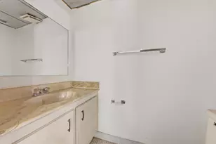2860 Somerset Dr, Lauderdale Lakes, FL 33311 - Photo 16
