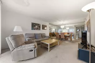 2860 Somerset Dr, Lauderdale Lakes, FL 33311 - Photo 14