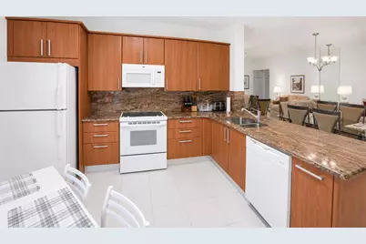 6566 Via Regina #6566, Boca Raton, FL 33433 - Photo 4