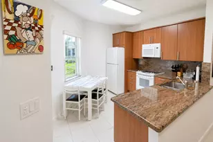 6566 Via Regina, Boca Raton, FL 33433 - Photo 4