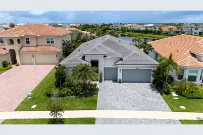 12203 Waterstone Circle, Palm Beach Gardens, FL 33412 - Photo 4