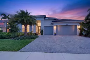 12203 Waterstone Cir, Palm Beach Gardens, FL 33412 - Photo 4