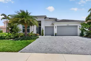 12203 Waterstone Cir, Palm Beach Gardens, FL 33412 - Photo 2