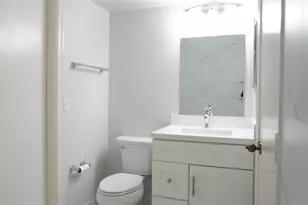 3730 San Simeon Cir, Weston, FL 33331 - Photo 26