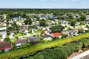 5258 Canal Cir W, Lake Worth, FL 33467 - Photo 28
