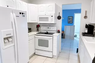 14582 Sunny Waters Ln, Delray Beach, FL 33484 - Photo 2