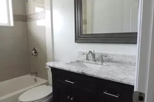 915 SE 22nd Ave, Pompano Beach, FL 33062 - Photo 16