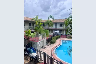 915 SE 22nd Avenue, Pompano Beach, FL 33062 - Photo 4
