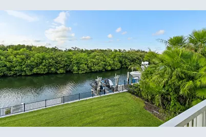 8565 SE Palm Street, Hobe Sound, FL 33455 - Photo 58