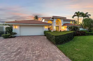 8565 SE Palm St, Hobe Sound, FL 33455 - Photo 8