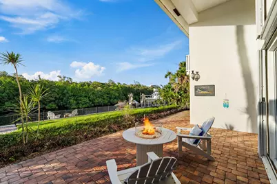 8565 SE Palm Street, Hobe Sound, FL 33455 - Photo 14