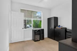 229 E Bayridge Dr, Weston, FL 33326 - Photo 18