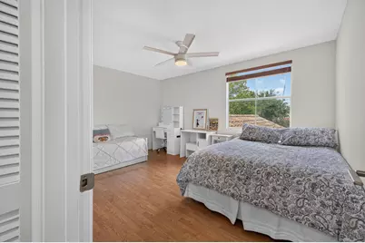 229 E Bayridge Drive, Weston, FL 33326 - Photo 26