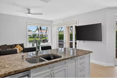 229 E Bayridge Drive, Weston, FL 33326 - Photo 14