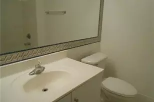 9620 NW 2nd St, Pembroke Pines, FL 33024 - Photo 8