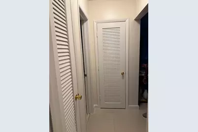 7610 NW 73rd Terrace, Tamarac, FL 33321 - Photo 6
