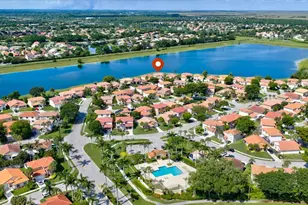 10712 Oak Lake Way, Boca Raton, FL 33498 - Photo 4