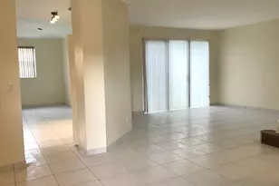 7330 NW 1st Pl, Plantation, FL 33317 - Photo 6