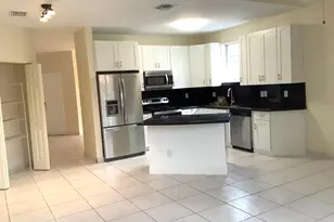 7330 NW 1st Pl, Plantation, FL 33317 - Photo 2