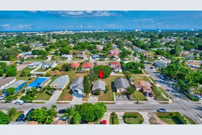 237 SW 11th Avenue, Delray Beach, FL 33444 - Photo 22