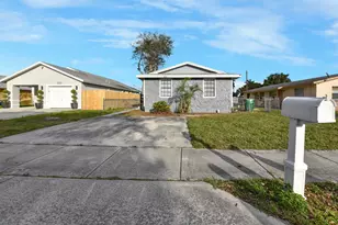 237 SW 11th Ave, Delray Beach, FL 33444 - Photo 38