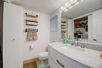 5201 NE 14th Terrace #3, Fort Lauderdale, FL 33334 - Photo 8