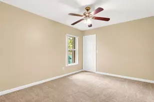 2826 SW Ann Arbor Rd, Port Saint Lucie, FL 34953 - Photo 28