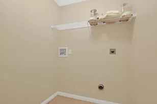 2826 SW Ann Arbor Rd, Port Saint Lucie, FL 34953 - Photo 12