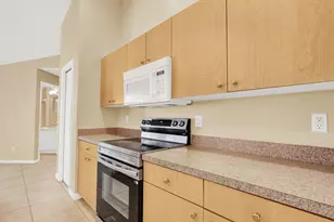 2826 SW Ann Arbor Rd, Port Saint Lucie, FL 34953 - Photo 14