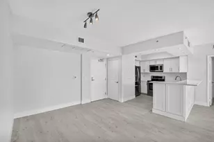403 S Sapodilla Ave, West Palm Beach, FL 33401 - Photo 6