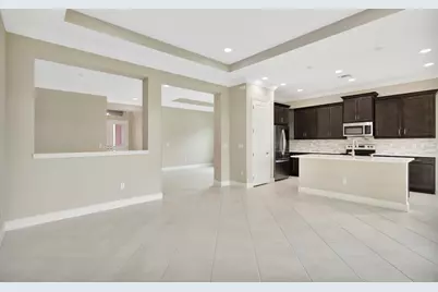 15684 Goldfinch Circle, The Acreage, FL 33470 - Photo 10