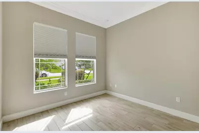 15684 Goldfinch Circle, The Acreage, FL 33470 - Photo 20