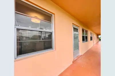5 Hastings A, West Palm Beach, FL 33417 - Photo 12