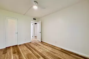 5 Hastings A, West Palm Beach, FL 33417 - Photo 8