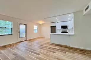 5 Hastings A, West Palm Beach, FL 33417 - Photo 2
