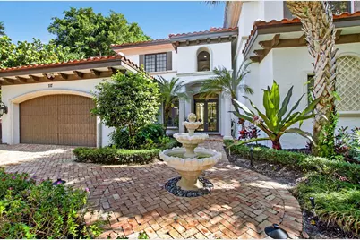 717 NW 4th Street, Boca Raton, FL 33486 - Photo 1