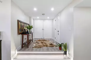 1900 Consulate Pl, West Palm Beach, FL 33401 - Photo 2