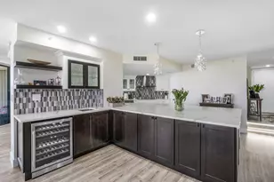 1900 Consulate Pl, West Palm Beach, FL 33401 - Photo 8