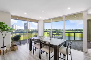 1900 Consulate Pl, West Palm Beach, FL 33401 - Photo 4