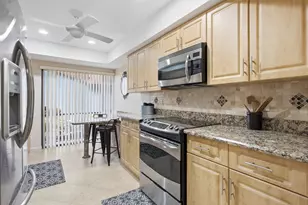5896 Forest Grove Dr, Boynton Beach, FL 33437 - Photo 10
