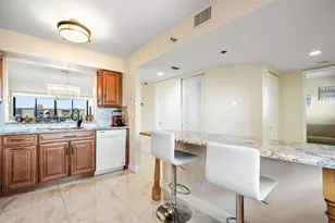 7290 Kinghurst Dr, Delray Beach, FL 33446 - Photo 10