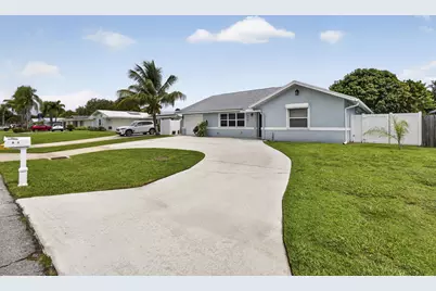 4361 Fushia Circle N, Palm Beach Gardens, FL 33410 - Photo 2