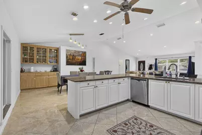 4361 Fushia Circle N, Palm Beach Gardens, FL 33410 - Photo 10