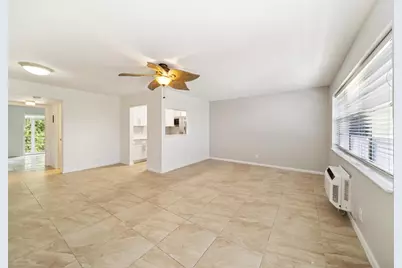114 Northampton F #114, West Palm Beach, FL 33417 - Photo 4