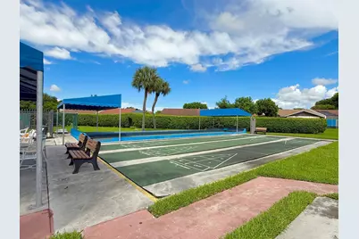 15860 Laurel Oak Circle, Delray Beach, FL 33484 - Photo 16