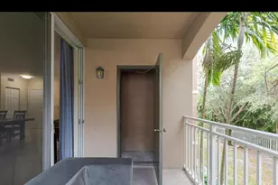 6556 Emerald Dunes Dr, West Palm Beach, FL 33411 - Photo 4