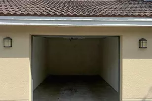 6556 Emerald Dunes Dr, West Palm Beach, FL 33411 - Photo 6